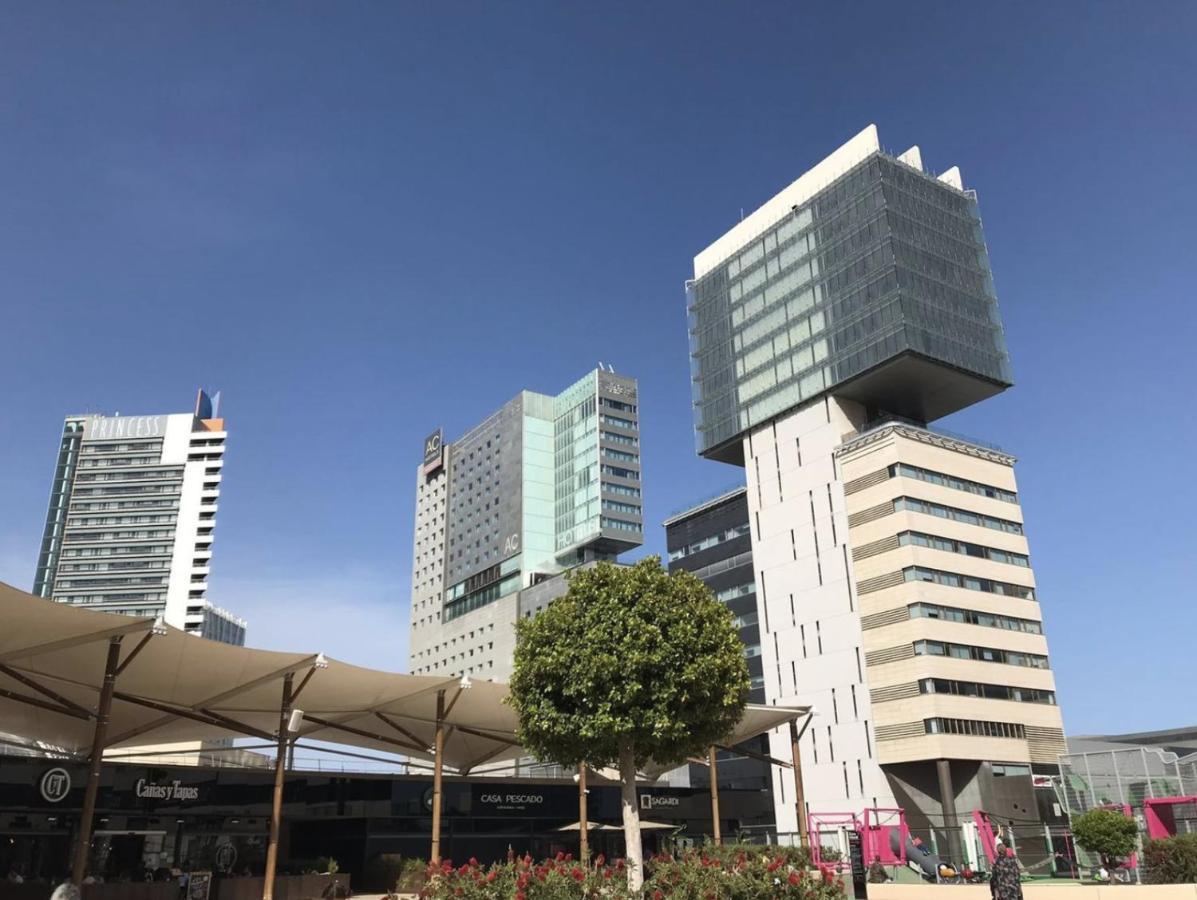 Beach & Culture Barcelona Port Forum Penthouse Apartment サン・アドリア・デ・ベソス エクステリア 写真