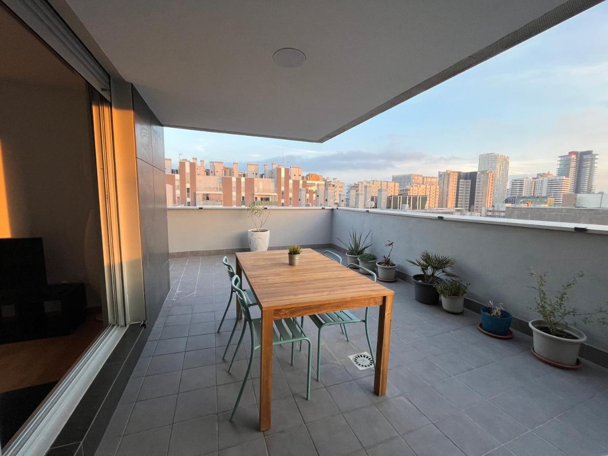 Beach & Culture Barcelona Port Forum Penthouse Apartment サン・アドリア・デ・ベソス エクステリア 写真